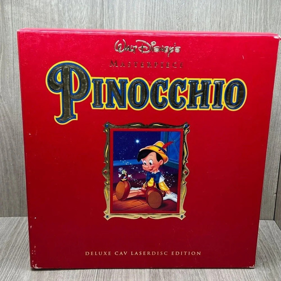 Walt Disney's Pinocchio Masterpiece Deluxe CAV LaserDisc Edition Complete Set - Picture 1 of 12